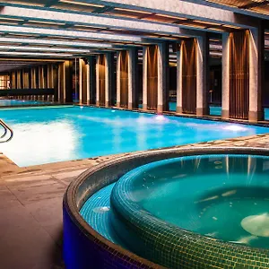 Gardens & Wellness Будапешт